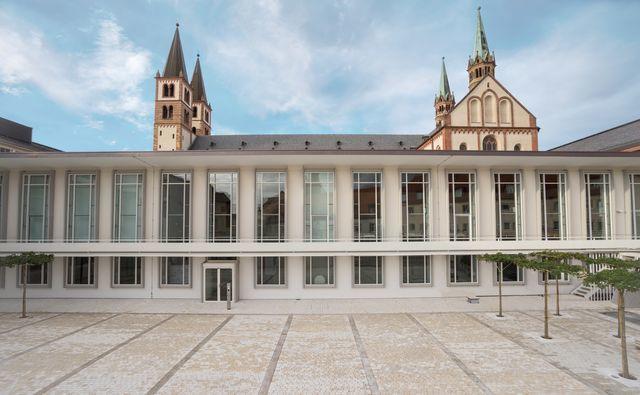Burkardushaus, Tagungszentrum Am Dom Würzburg Eksteriør billede